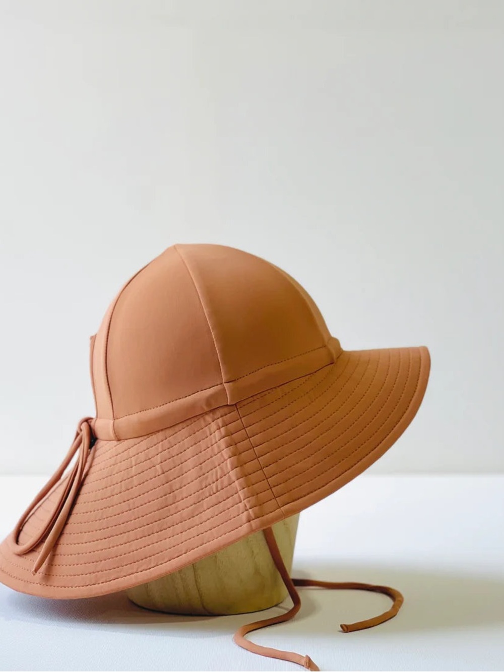 Kids' Wide Brim Sun Hat in Tan with Chin Ties